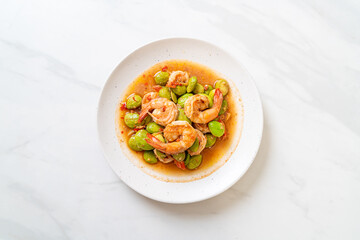 Stir-Fried Twisted Cluster Bean with Shrimp