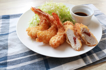 エビフライとささみカツ