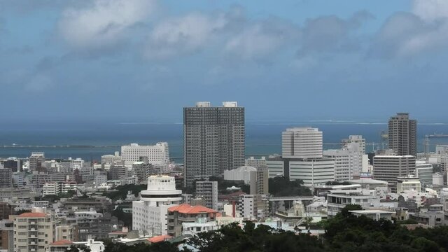 沖縄 首里から見る那覇の風景