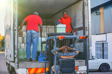 truck loading