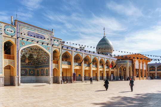 Wonderful view of the Shah Cheragh Mosque and Mausoleum, Shiraz