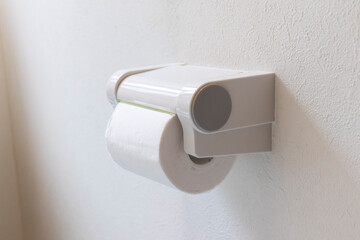 備え付けのトイレットペーパー