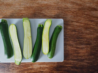 カットしたズッキーニ