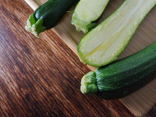 カットしたズッキーニ