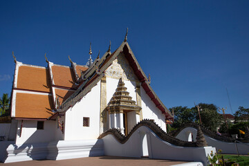 Wat Phumin is one of the most popular temples in Nan province and distinguished itself with the famous wall paintings. one of the motives is the "whisperer“. 