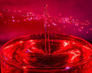 Wassertropfen rot
