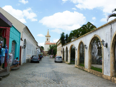 PLaza del pueblo de Morretes (Paran&aacute;), en Brasil