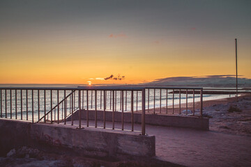 Fototapeta premium sunset over the ocean