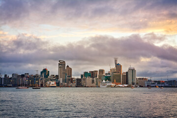 Obraz premium Auckland City downtown skyline at sunset.
