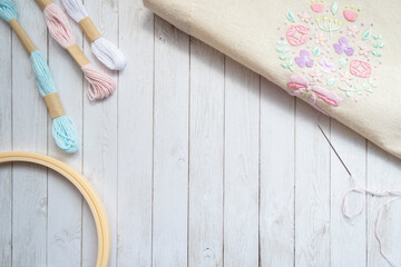 刺繍　ハンドメイド　卓上