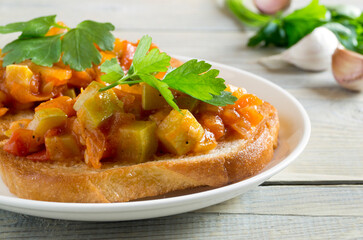 stewed vegetable stew with zucchini.
