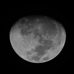 the photo of the Moon is taken by my 90mm telescope