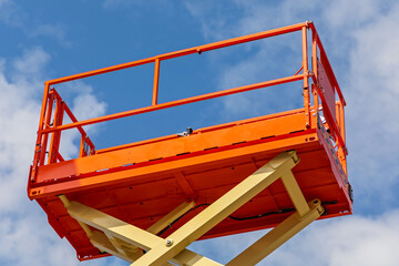 Scissor Lift Platform Construction