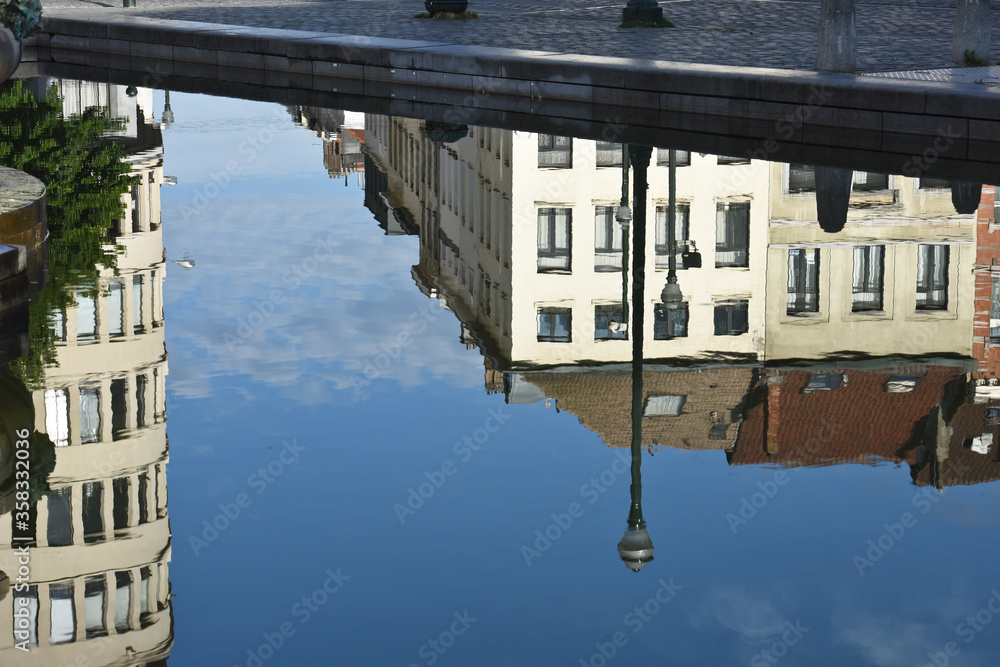 Canvas Prints belgique bruxelles logement immobilier eau maison reflets