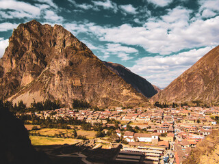 Ollantaytambo is a town in the Sacred Valley of the Incas in Peru, which is located to the south on the Urubamba River.