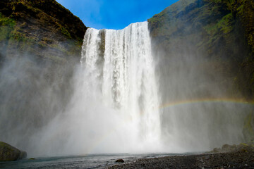 Obraz premium Skogafoss, a waterfall on the Skoga River in the south of Iceland