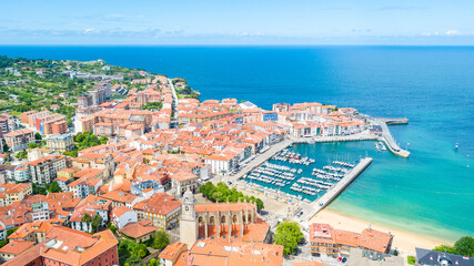 Naklejka premium aerial view of lekeitio fishing town, spain