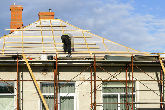 "Man On The Roof" Images – Browse 20 Stock Photos, Vectors, and Video ...