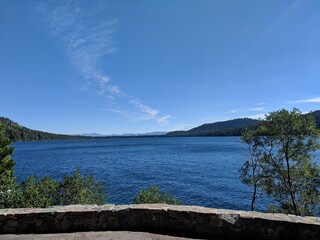 Obraz premium lake and mountains