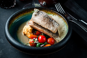 Pike perch fillet with vegetables