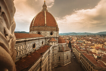 Fototapeta na wymiar Santa maria del fiore cathedral in Florence, Italy.