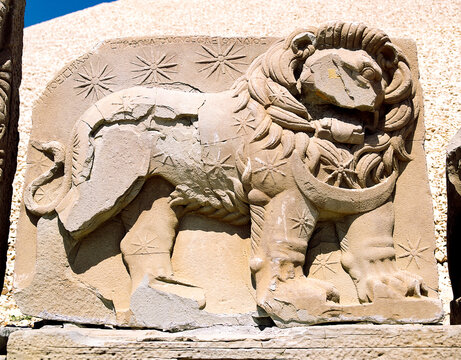 Leon relief in Nemrut
