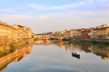 Fototapeta na wymiar The Arno River in Florence