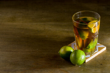  A Tradicional Brazilian tea Mate with lemon.