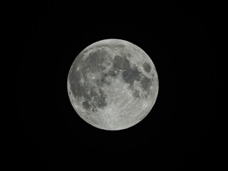 満月