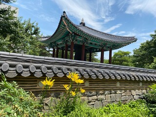 pavilion in the park