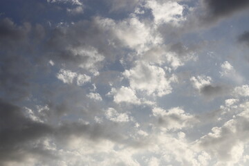 Bright clouds in the sky: a colorful photo.Celestial landscapes: photos in bright colors.The beauty of nature: photos of clouds in the sky.Bright clouds in the sky: high-resolution photos.Colorful cel