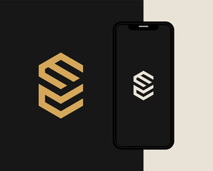 Letter E C logo design. creative minimal monochrome monogram symbol. Universal elegant vector emblem. Premium business logotype. Graphic alphabet symbol for corporate identity