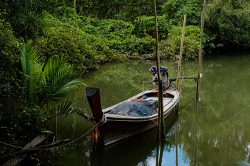 Obraz premium Wooden longtail boat in province Krabi, Thailand