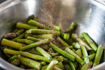 The recipe for delicious green asparagus at home