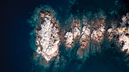 Fototapeta na wymiar aerial view of rocky sea