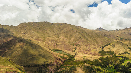 It's Andes of Peru, region of the Sacred Valley, the longest con