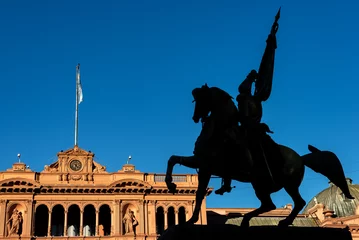 Fototapete Rund Buenos Aires. Argentina / 07.24.2015.Equestrian statue of Manuel Belgrano. © goyoconde