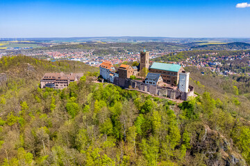 Fototapeta premium Wartburg aus der Luft | Drohnenaufnahmen von der Wartburg in Thüringen