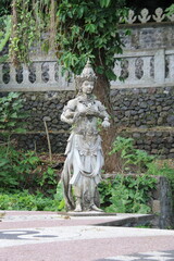Obraz premium Statue du palais de Tirta Gangga, Bali, Indonésie 