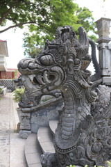 Dragon du palais de Tirta Gangga à Bali, Indonésie