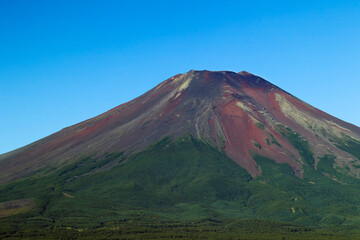 夏の富士山　山梨県