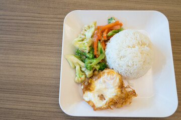 Stir Fry Vegetables With Oyster Sauce
