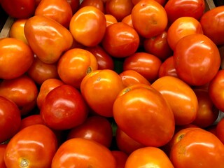 tomatoes in market