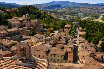 Verucchio, Rimini, Emilia-Romagna, Italia-Rocca Malatestiana. 
Una splendida vista sui tetti del...