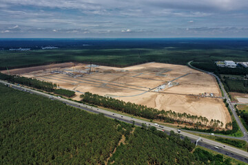 Baustelle für die Tesla Gigafactory in Grünheide, Brandenburg
