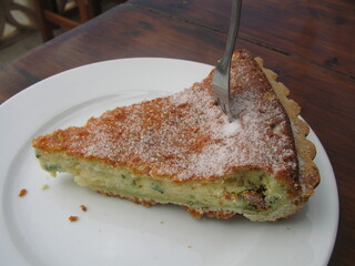 Flaó: traditional Spanish cheesecake with mint - delicious cake from Ibiza