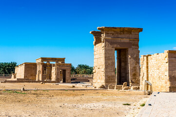 It's Temple of Hibis, the largest and most well preserved temple in the Kharga Oasis, Egypt