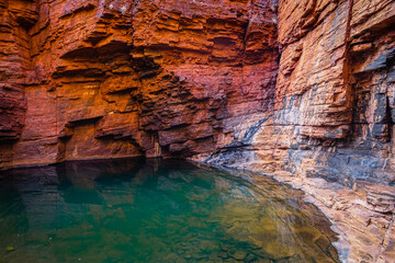 Colourful Handrail Pool at Weano Gorge, Karijini National Park, Western Australia, Australia