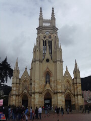 Fototapeta na wymiar Basílica Menor Nuestra Señora de Lourdes, Bogotá, Colombia