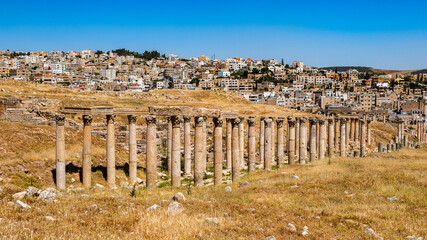Fototapeta na wymiar It's Colonnade of the Ancient Roman city of Gerasa of Antiquity , modern Jerash, Jordan